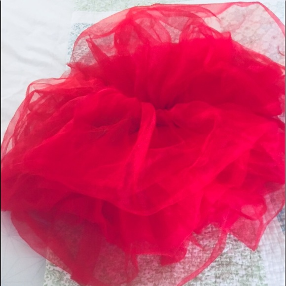 Red tu tu - Picture 1 of 1